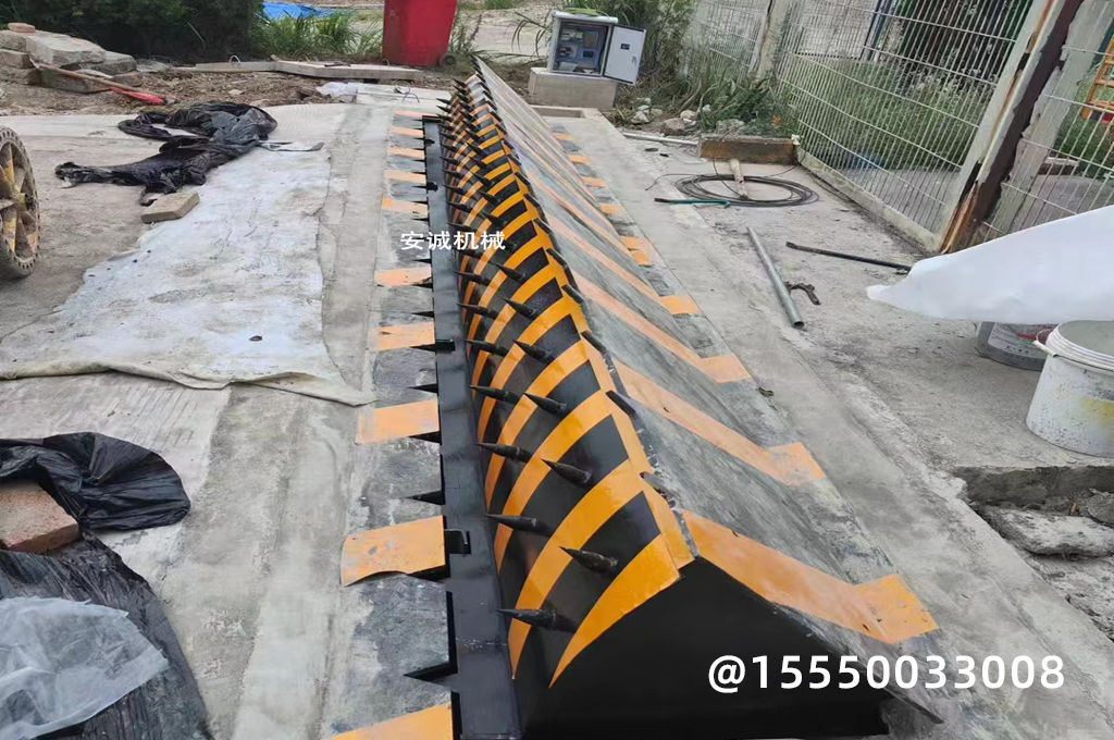 體育館媒體區(qū)路障機(jī)(圖1)